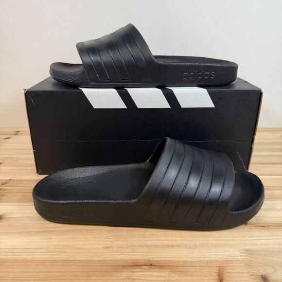 ADIDAS Adilette Cloudfoam Aqua Slides Mens 11 Triple Core Black (F35550) Shower - Picture 3 of 10